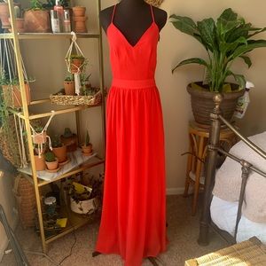 Backless maxi dress